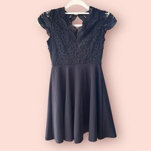 Rare Editions Black Eyelet Lace Dress‎